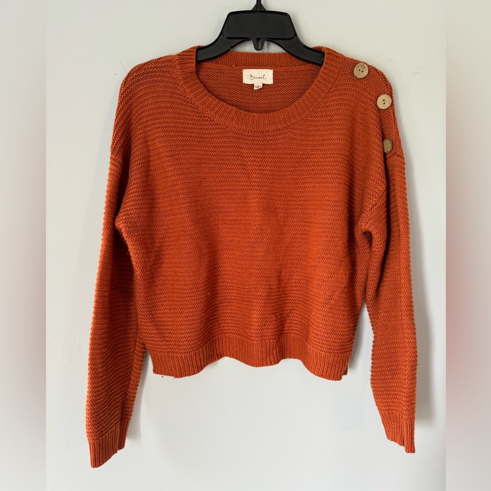 becaal size S knit orange sweater button detail shoulder